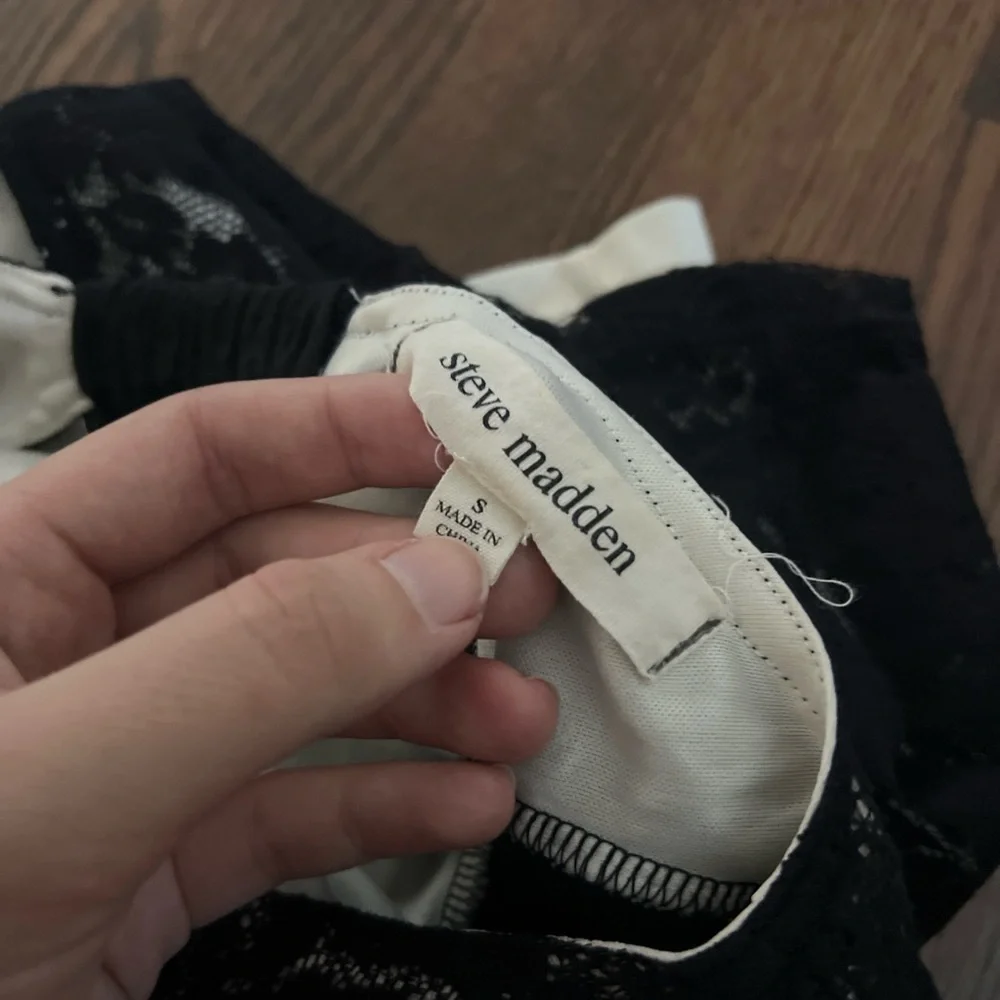 Steve Madden Black and Cream Lace Dress - Picture 4 of 4